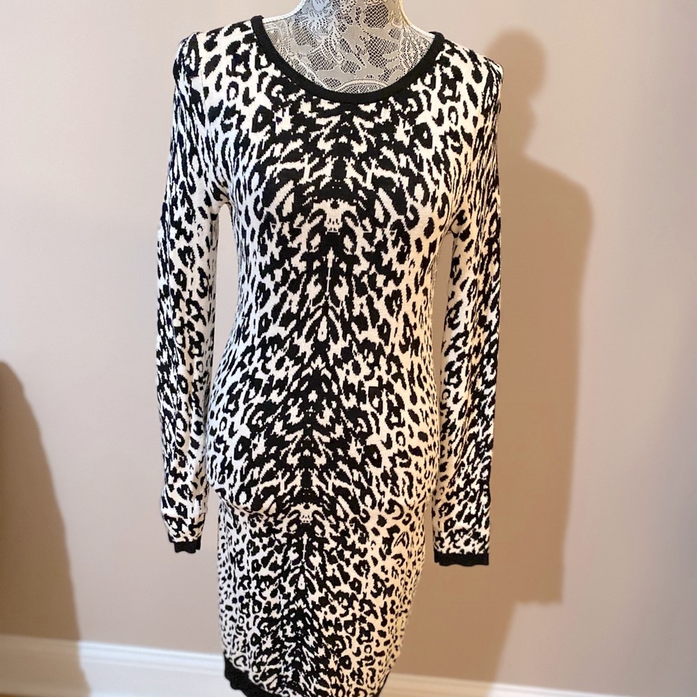 Esmara by Heidi Klum Women’s XS Animal Print Sweater Dress